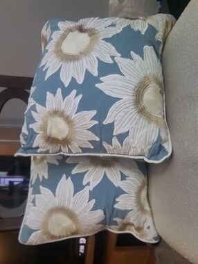 2 12x 12 Blue Floral Sunflower Accent Pillow with Cream Embroidery